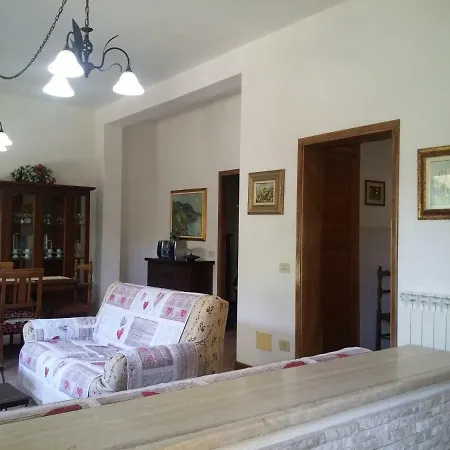 Mare A Con Giardino Apartamento